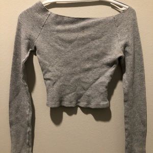 Brandy Melville grey top